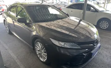 Toyota Camry 2017 года за 11 000 000 тг. в Алматы фото 3