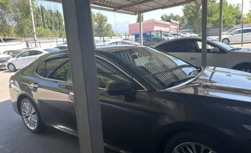 Toyota Camry 2017 года за 11 000 000 тг. в Алматы фото 4