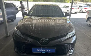 Toyota Camry 2017 года за 11 000 000 тг. в Алматы фото 2