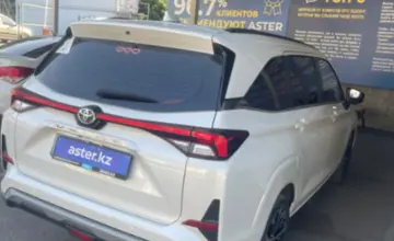 Toyota Veloz 2023 года за 11 000 000 тг. в Алматы