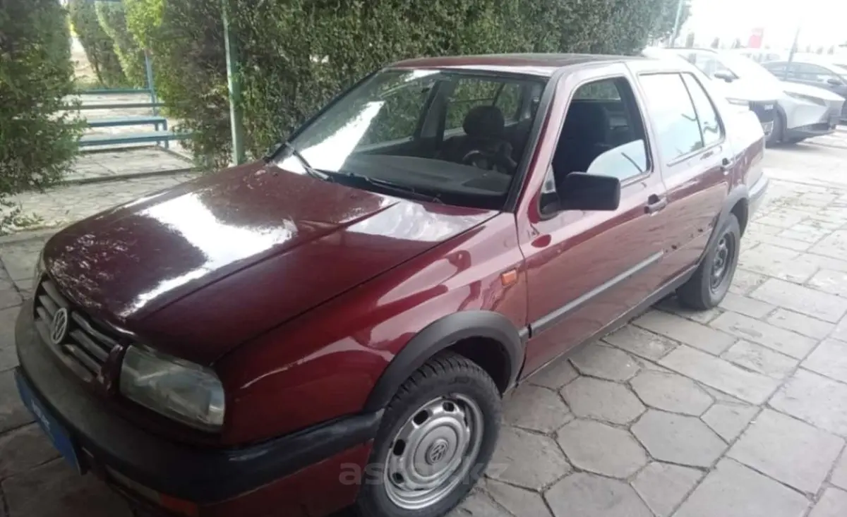 Volkswagen Vento 1992 года за 800 000 тг. в Талдыкорган