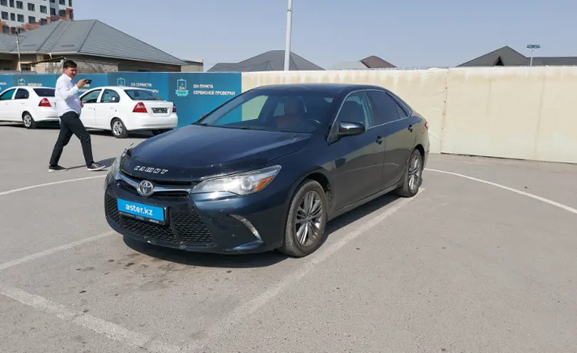 Toyota Camry 2015 года за 10 000 000 тг. в Шымкент