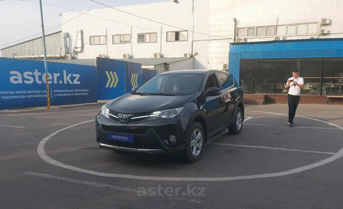 Toyota RAV4 2013 года за 9 000 000 тг. в Алматы
