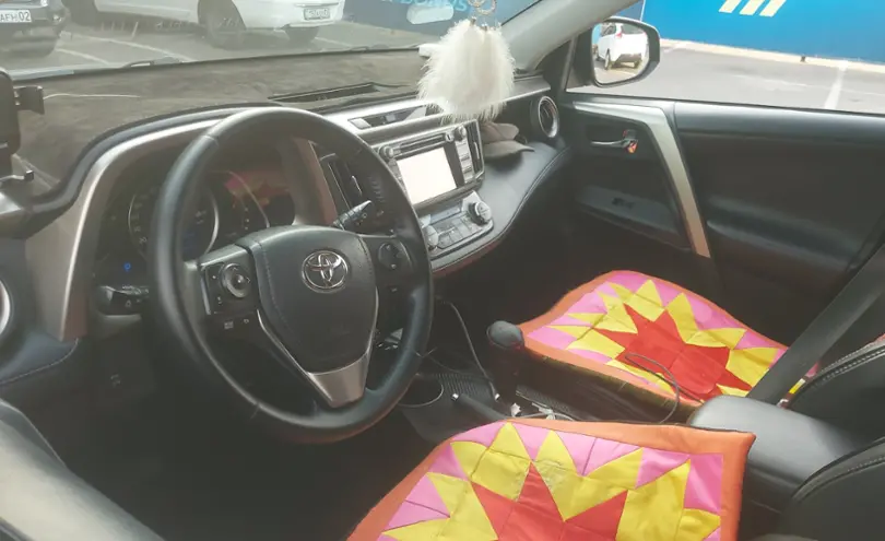 Toyota RAV4 2013 года за 9 000 000 тг. в Алматы фото 5