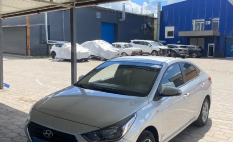 Hyundai Solaris 2020 года за 7 500 000 тг. в Караганда