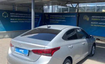 Hyundai Solaris 2020 года за 7 500 000 тг. в Караганда