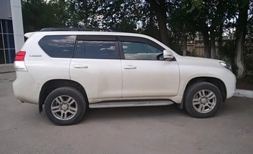 Toyota Land Cruiser Prado 2012 года за 17 000 000 тг. в Актобе фото 4