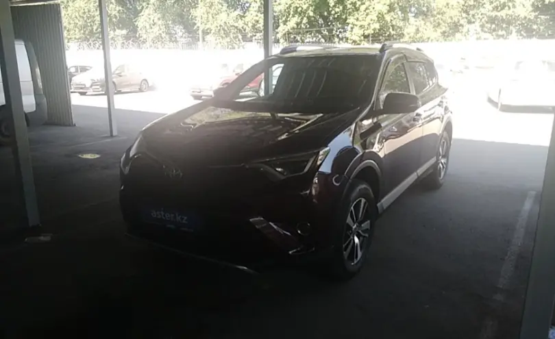 Toyota RAV4 2016 года за 10 000 000 тг. в Алматы