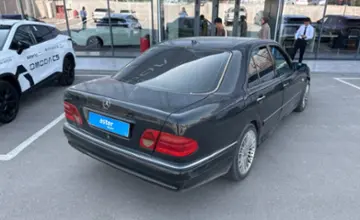 Mercedes-Benz E-Класс 1996 года за 2 500 000 тг. в Шымкент