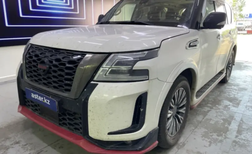 Nissan Patrol 2013 года за 10 000 000 тг. в Павлодар