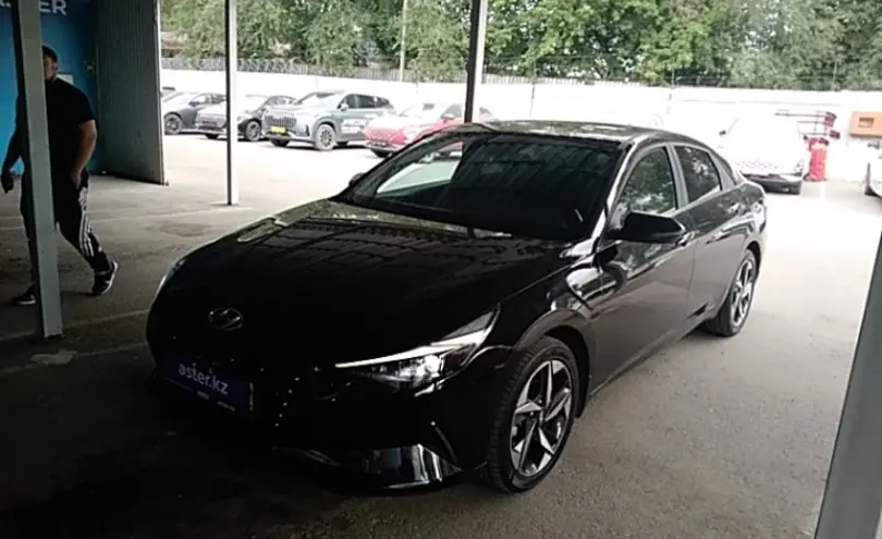 Hyundai Elantra 2023 года за 9 500 000 тг. в Алматы