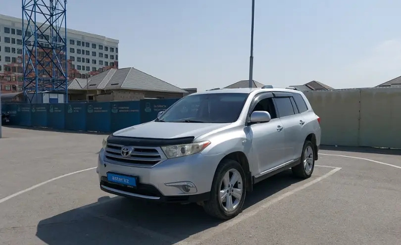 Toyota Highlander 2013 года за 12 500 000 тг. в Шымкент