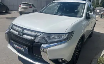 Mitsubishi Outlander 2017 года за 8 500 000 тг. в Костанай фото 1