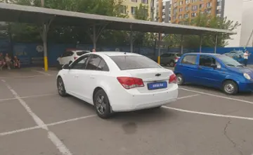 Chevrolet Cruze 2010 года за 3 500 000 тг. в Алматы фото 4