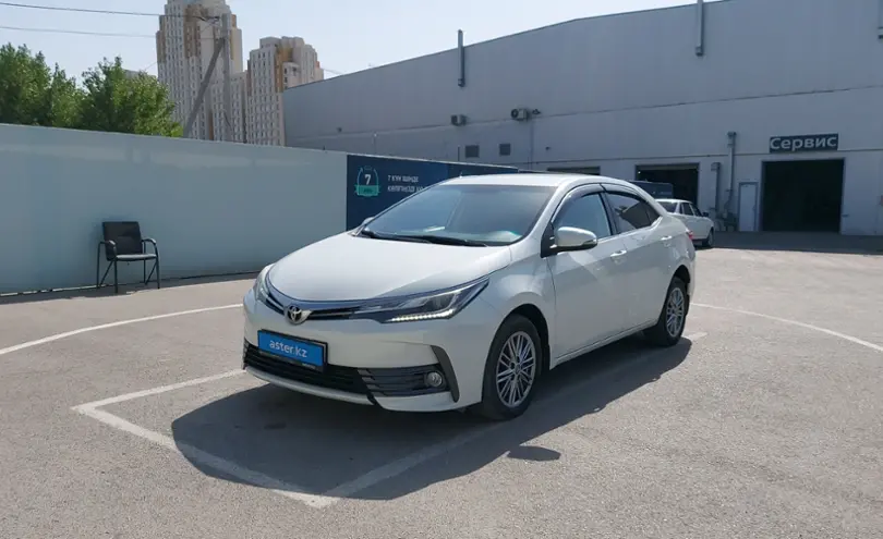 Toyota Corolla 2018 года за 8 500 000 тг. в Шымкент