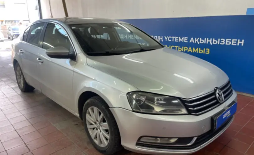Volkswagen Passat 2014 года за 5 000 000 тг. в Астана фото 3