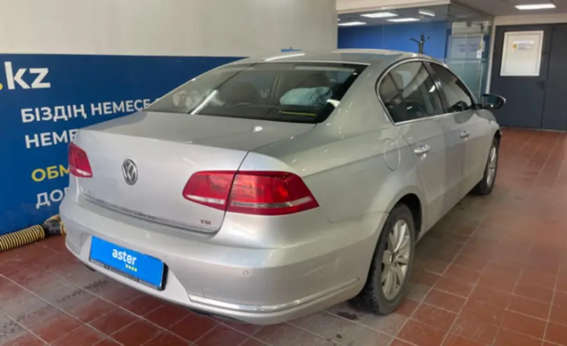 Volkswagen Passat 2014 года за 5 000 000 тг. в Астана фото 5
