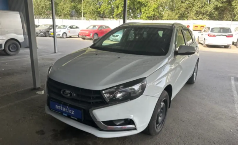 LADA (ВАЗ) Vesta 2018 года за 5 600 000 тг. в Алматы