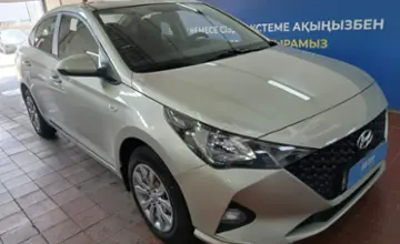Hyundai Accent 2020 года за 8 000 000 тг. в Астана фото 3