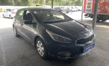 Kia Ceed 2014 года за 4 000 000 тг. в Алматы фото 3