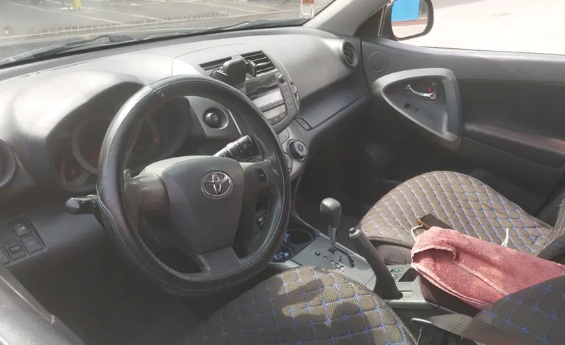 Toyota RAV4 2011 года за 8 500 000 тг. в Алматы фото 5