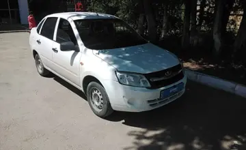 LADA (ВАЗ) Granta 2014 года за 2 500 000 тг. в Актобе фото 3