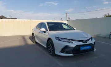 Toyota Camry 2022 года за 14 000 000 тг. в Шымкент фото 2
