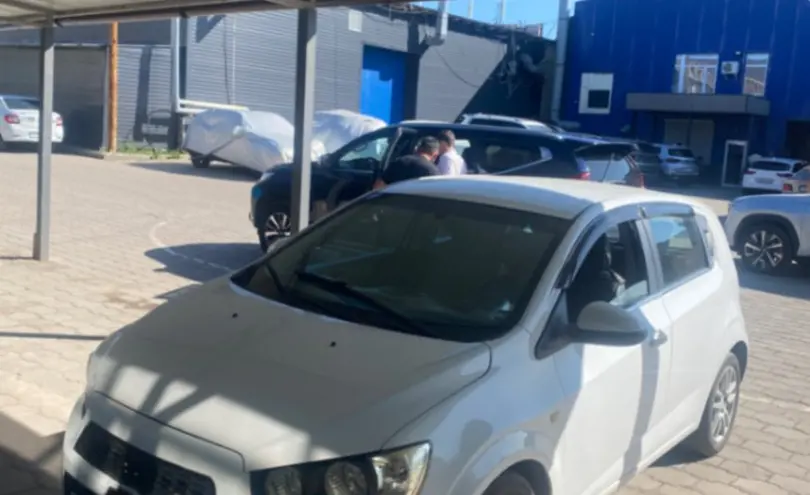 Chevrolet Aveo 2013 года за 2 500 000 тг. в Караганда