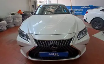 Lexus ES 2022 года за 21 000 000 тг. в Астана фото 2