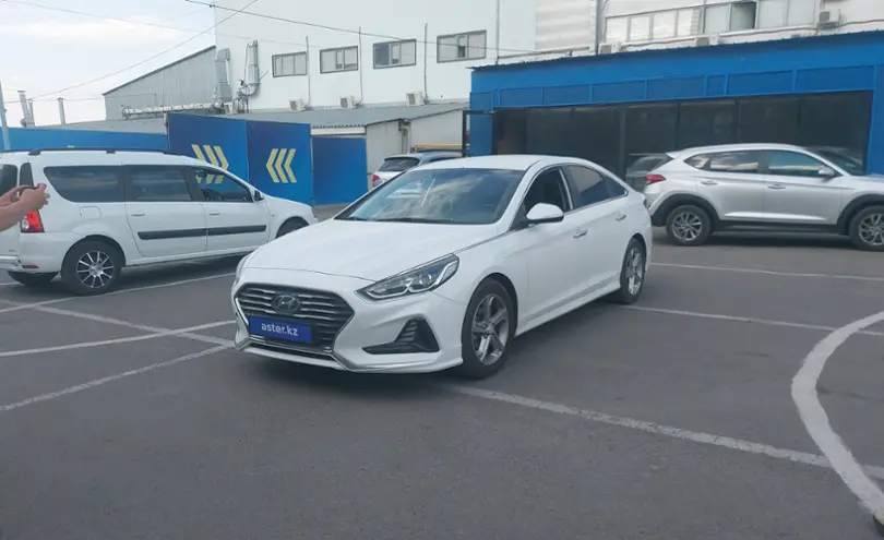 Hyundai Sonata 2018 года за 8 000 000 тг. в Алматы
