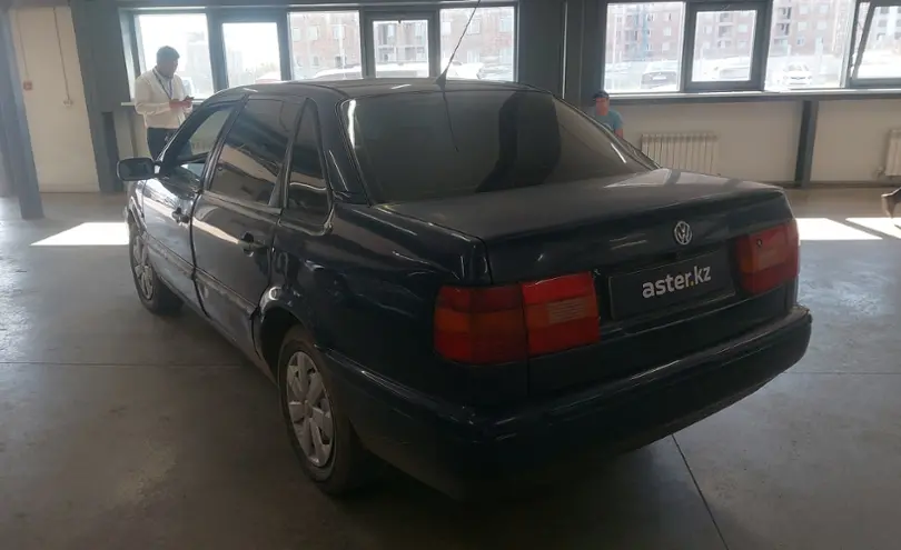 Volkswagen Passat 1996 года за 800 000 тг. в Астана фото 4