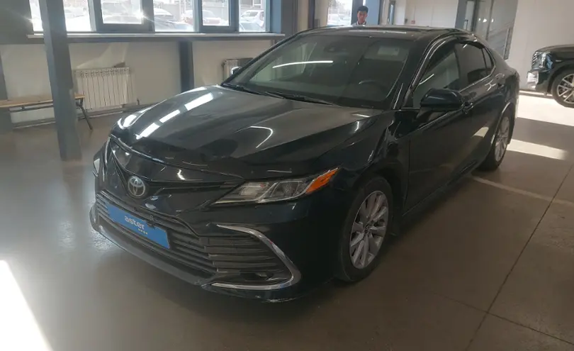 Toyota Camry 2019 года за 13 000 000 тг. в Астана