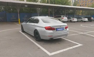 BMW 5 серии 2014 года за 11 800 000 тг. в Алматы фото 4