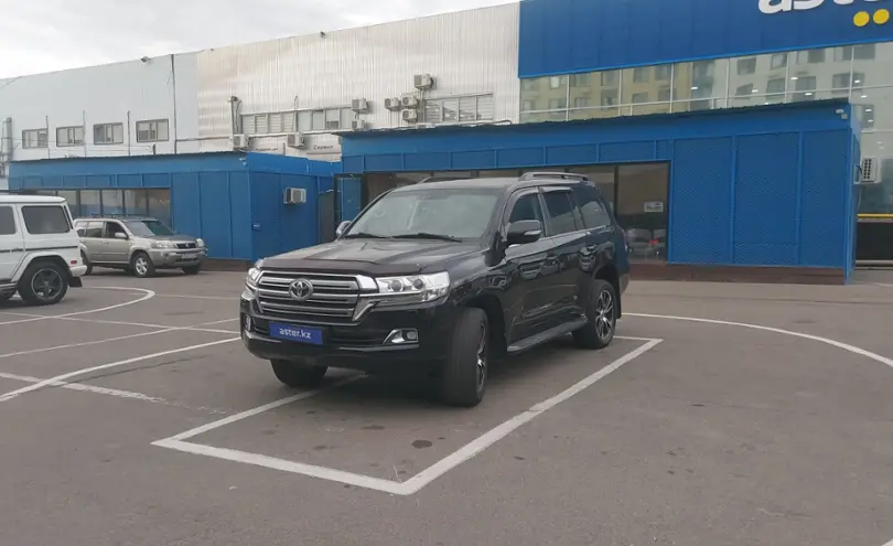 Toyota Land Cruiser 2016 года за 30 000 000 тг. в Алматы