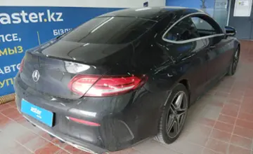Mercedes-Benz C-Класс 2019 года за 17 000 000 тг. в Астана