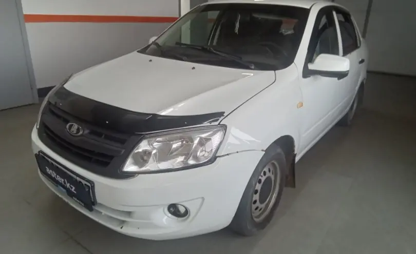 LADA (ВАЗ) Granta 2013 года за 1 400 000 тг. в Уральск