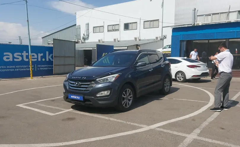 Hyundai Santa Fe 2015 года за 10 000 000 тг. в Алматы