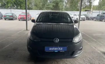 Volkswagen Polo 2014 года за 4 300 000 тг. в Алматы фото 2