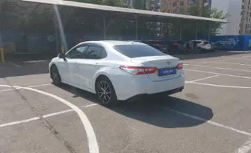 Toyota Camry 2021 года за 15 000 000 тг. в Алматы фото 4