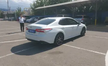 Toyota Camry 2021 года за 15 000 000 тг. в Алматы фото 3