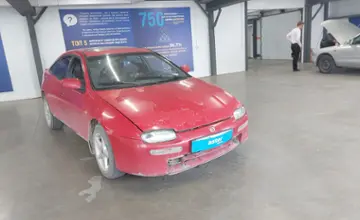 Mazda 323 1996 года за 1 500 000 тг. в Астана фото 2