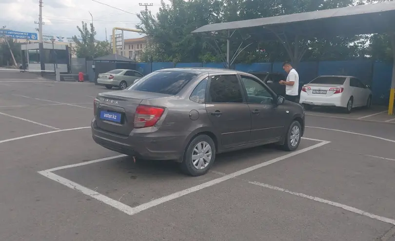 LADA (ВАЗ) Granta 2020 года за 4 000 000 тг. в Алматы фото 3