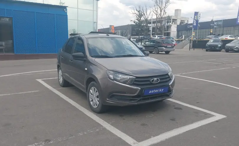 LADA (ВАЗ) Granta 2020 года за 4 000 000 тг. в Алматы фото 2