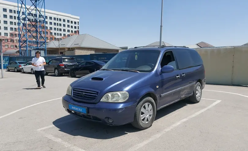 Kia Carnival 2002 года за 1 400 000 тг. в Шымкент