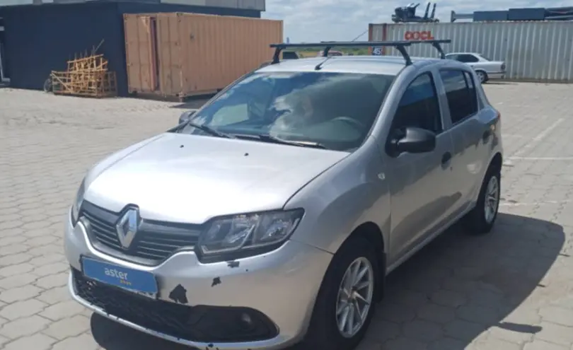 Renault Sandero 2015 года за 2 700 000 тг. в Караганда