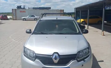 Renault Sandero 2015 года за 2 700 000 тг. в Караганда фото 2