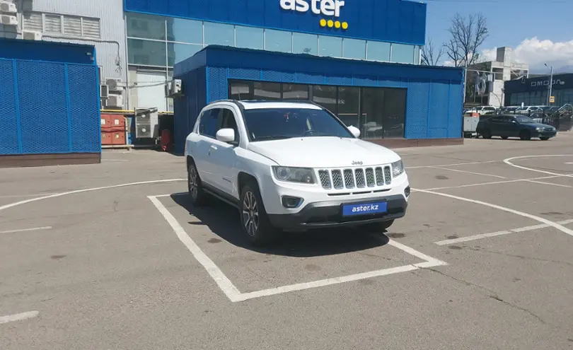 Jeep Compass 2016 года за 8 000 000 тг. в Алматы фото 2