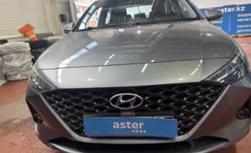 Hyundai Accent 2020 года за 7 800 000 тг. в Астана фото 2