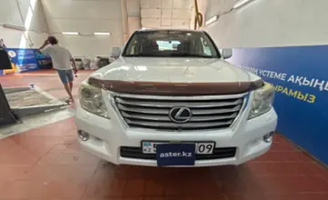 Lexus LX 2010 года за 19 000 000 тг. в Астана фото 2