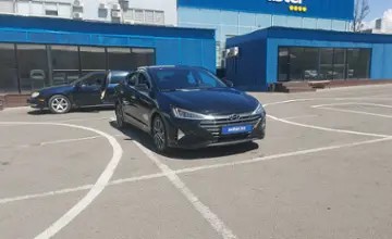 Hyundai Elantra 2019 года за 9 000 000 тг. в Алматы фото 2
